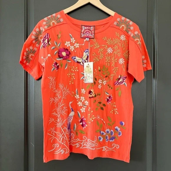 NWT Johnny Was Osaka Raw Seam Dolman Tee in Living Coral Embroidered T-Shirt XS - Picture 6 of 13